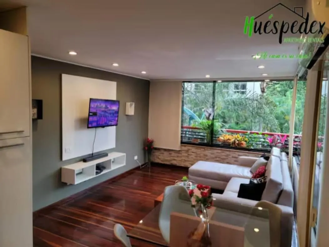 Hermoso 1Hab+2Banos Apartamento En El Bosque,Ccs Καράκας